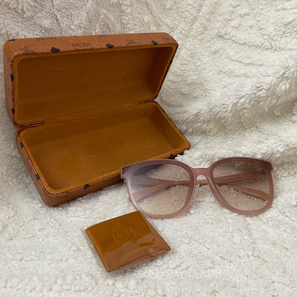 MCM Modified Sqare Sunglasses Rose/Pink with Cognac Case - Picture 1 of 12